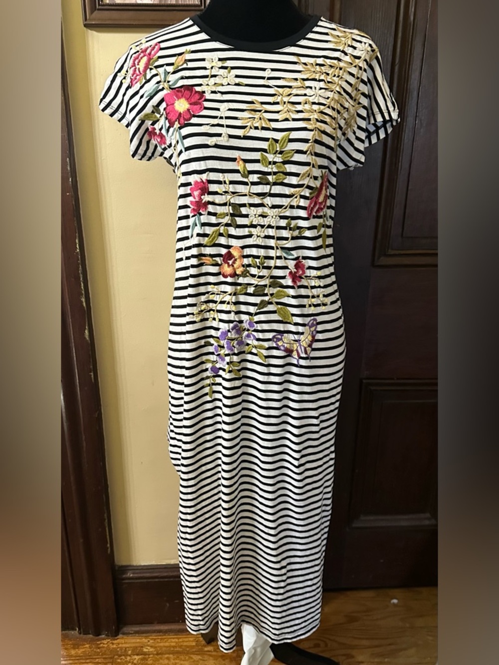 Johnny Was Osaka Striped Embroidered Short Sleeve Midi Dress xxs